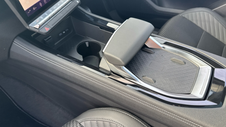 Renault Austral E-Tech Full Hybrid Iconic Esprit Alpine 5dr Auto Hybrid Estate